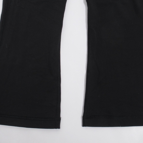 Lululemon Women's Activewear Crop Black & Purple Size 6 Four Way Stretch - Picture 3 of 12